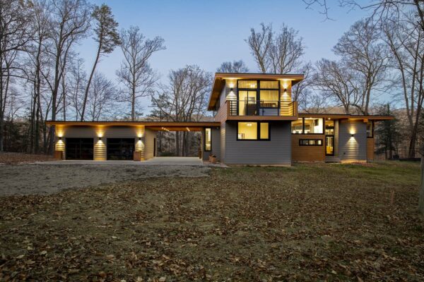 Bear Creek Cedar Homes | Lindal Frank Lloyd Wright Silverton Inspired Imagine Series Ext - 2