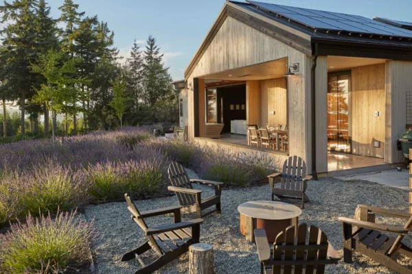 Custom home - 42128_Exterior_Custom_Lopez_WA (16)