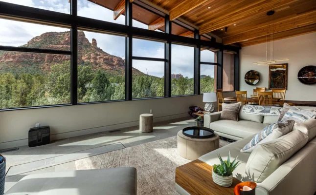 OM Studio Aura -Bear Creek Cedar Homes_Interior 4