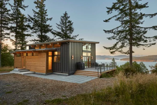 Custom Elements - Exterior_Bear Creek Cedar Homes (13)